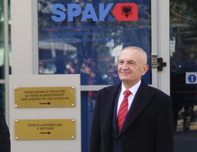 Ofensiva e SPAK dhe kërcitja e prangave tmerrojnë Ilir Metën! Kreu i PL sulm frontal Prokurorisë së Posaçme nga televizioni i Berishës Ofensiva e SPAK dhe kërcitja e prangave tmerrojnë Ilir Metën! Kreu i PL sulm frontal Prokurorisë së Posaçme nga televizioni i Berishës