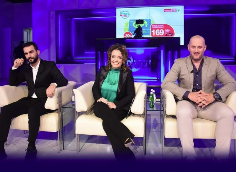 Trimërohet Adriatik Lapaj  se i përmend vjehrrin e korruptuar:  Kërcënon gazetarin! Mane i jep përgjigjie epike: Kur unë luftoja pushtetin ti ishe ende një Monikë Lewinsky