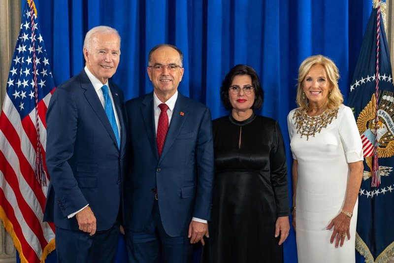 Kreu i Shtetit, Bajram Begaj takim ‘kokë më kokë’ me presidentin amerikan Joe Biden në SHBA, çfarë u diskutua Kreu i Shtetit, Bajram Begaj takim ‘kokë më kokë’ me presidentin amerikan Joe Biden në SHBA, çfarë u diskutua
