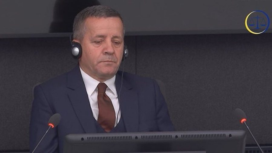 Arrestohet ish-komandanti i UÇK-së Rustem Mustafa, dëshmoi kundër Thaçit në Hagë Arrestohet ish-komandanti i UÇK-së Rustem Mustafa, dëshmoi kundër Thaçit në Hagë