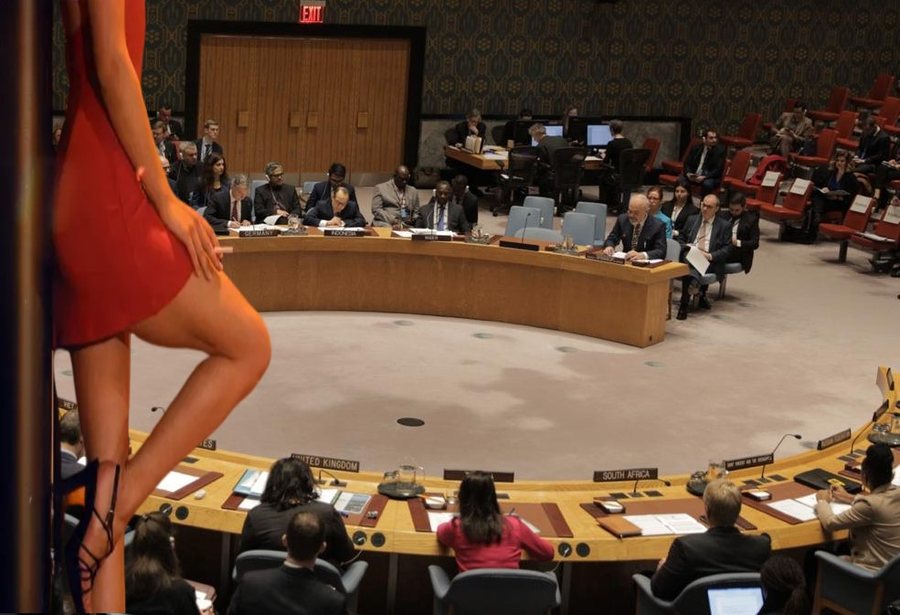 Debate ditën e… s*ks natën?! Gazeta amerikane: Gjatë mbledhjes së OKB lulëzon prostitucioni! Liderët botërorë paguajnë deri në 5 mijë euro nata Debate ditën e… s*ks natën?! Gazeta amerikane: Gjatë mbledhjes së OKB lulëzon prostitucioni! Liderët botërorë paguajnë deri në 5 mijë euro nata