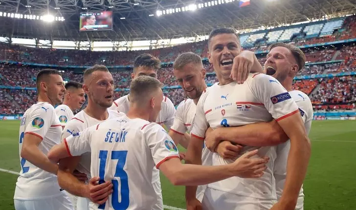 Koeficentet për ndeshjen mes Cekisë dhe Shqipërisë, në baste pritet fitore e thellë e çekëve kundër kuqezinjve