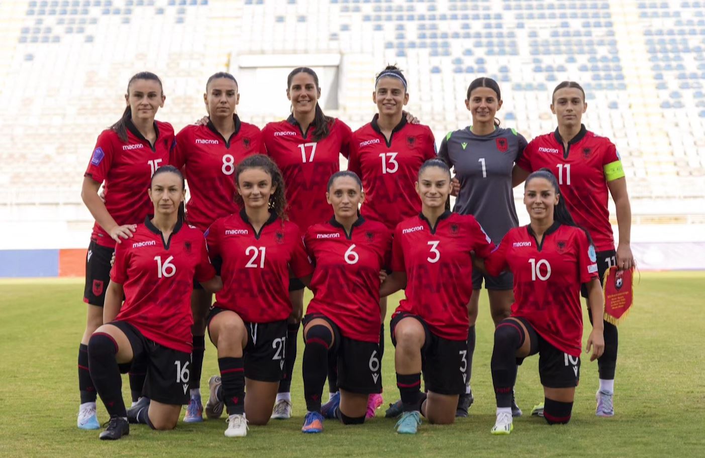 Kombëtarja e femrave barazon me Hungarinë në grupin B të Ligës së Kombeve Kombëtarja e femrave barazon me Hungarinë në grupin B të Ligës së Kombeve