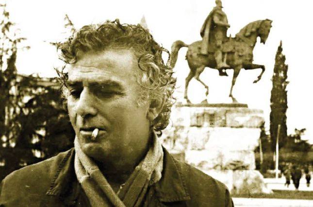 Ç’jemi ne himariotët? Gazetaruci Stavro Marko analfabeti “grekofon” të lexoi të paktën himariotin e madh Petro Marko! Ç’jemi ne himariotët? Gazetaruci Stavro Marko analfabeti “grekofon” të lexoi të paktën himariotin e madh Petro Marko!