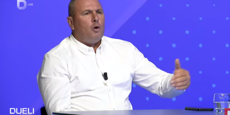 Një pyetje për qentë e “zgjidhur” në  televizionet kosovare: Kosova është Serbi apo Shqipëri?!