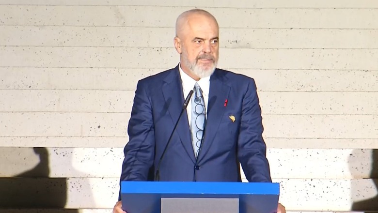 Rama, një aktor që i shfrytëzon të gjitha dhuntitë e veta Rama, një aktor që i shfrytëzon të gjitha dhuntitë e veta