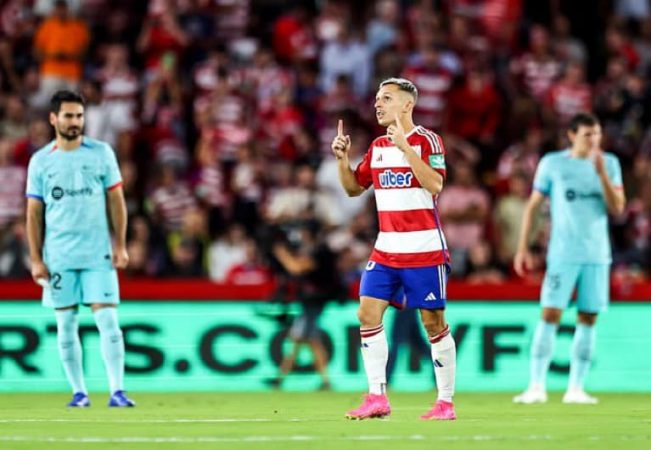 VIDEO/ Granada “kockë e fortë”! Uzuni me shokë ndalin Barcelonën VIDEO/ Granada “kockë e fortë”! Uzuni me shokë ndalin Barcelonën