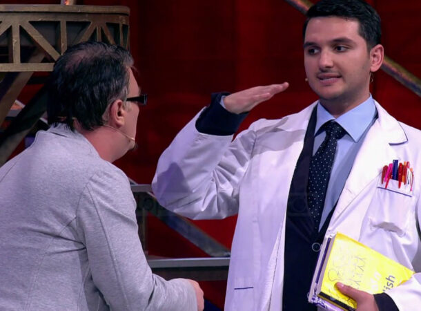 Nga aktor në barist, Erdit Asllanaj tregon si ndryshoi jeta e tij pas shpërnguljes në Francë Nga aktor në barist, Erdit Asllanaj tregon si ndryshoi jeta e tij pas shpërnguljes në Francë