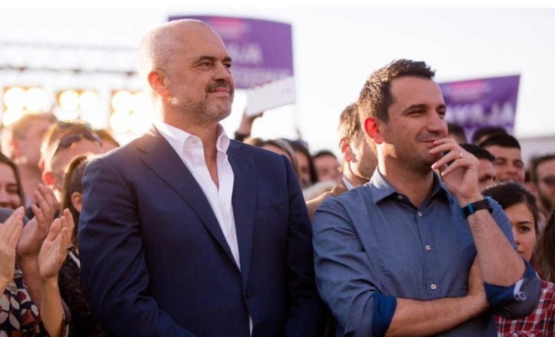 Erion Veliaj: Do t’u bëhen gjunjët me kallo, duke u lutur që unë e Rama të… Erion Veliaj: Do t’u bëhen gjunjët me kallo, duke u lutur që unë e Rama të…