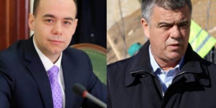 Gjykata rrëzon akuzën e shpërdorimit të detyrës për Lefter Kokën dhe Alqi Bllakon Gjykata rrëzon akuzën e shpërdorimit të detyrës për Lefter Kokën dhe Alqi Bllakon