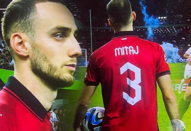 Plagosja e të afërmit dhe lëndimi i babait në grabitjen e 1997, Mario Mitaj rrëfehet për gjithçka: Kur ma treguan historinë, mu duk si…film Plagosja e të afërmit dhe lëndimi i babait në grabitjen e 1997, Mario Mitaj rrëfehet për gjithçka: Kur ma treguan historinë, mu duk si…film