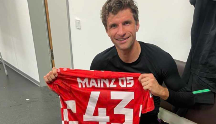 Talenti shqiptar dha një asist kundër Bajernit të Mynihut, Tomas Myleri: Faleminderit që më dhe fanellën Talenti shqiptar dha një asist kundër Bajernit të Mynihut, Tomas Myleri: Faleminderit që më dhe fanellën