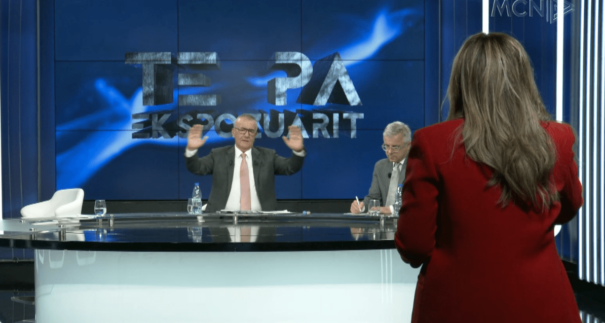 “Ik ore q*u, katunar”! Evi Kokalari i ngre gishtin e mesit Ylli Rakipit dhe largohet nga emisioni “Ik ore q*u, katunar”! Evi Kokalari i ngre gishtin e mesit Ylli Rakipit dhe largohet nga emisioni