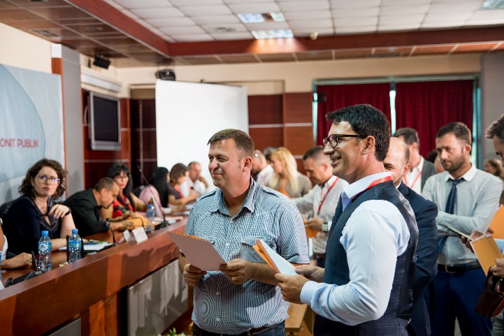 Skandalet e drejtësisë nuk kanë fund! Trafikanti i drogës Tedi Malaveci drejtues i Përmbarimit Privat: Ministria e Drejtësisë turprisht në mbrojtje të paligjshmërisë Skandalet e drejtësisë nuk kanë fund! Trafikanti i drogës Tedi Malaveci drejtues i Përmbarimit Privat: Ministria e Drejtësisë turprisht në mbrojtje të paligjshmërisë