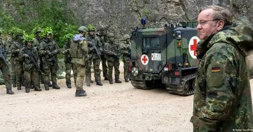 “Duhet të bëhemi gati për luftë”! Deklarata e ministrit gjerman të Mbrojtjes, që ka ndezur rrjetin “Duhet të bëhemi gati për luftë”! Deklarata e ministrit gjerman të Mbrojtjes, që ka ndezur rrjetin