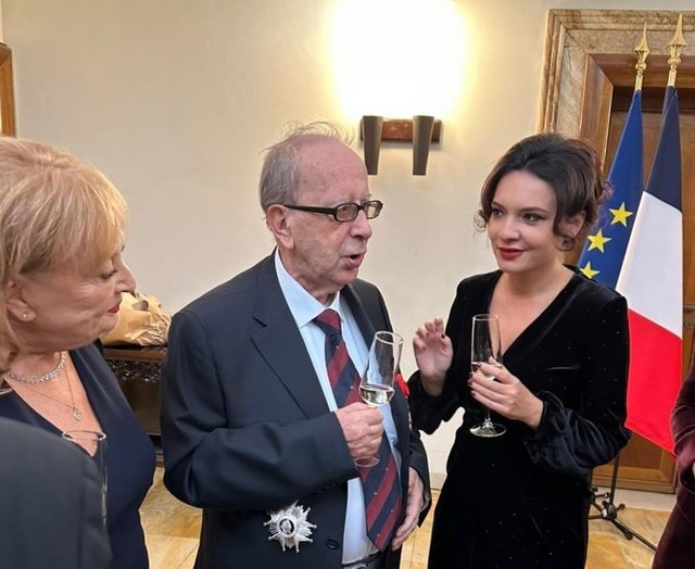 Marrëveshja për emigrantët / Ismail Kadare: Nuk e kuptoj ku qëndron problemi? Shqipëria dhe Italia, dy vende të bashkuara Marrëveshja për emigrantët / Ismail Kadare: Nuk e kuptoj ku qëndron problemi? Shqipëria dhe Italia, dy vende të bashkuara