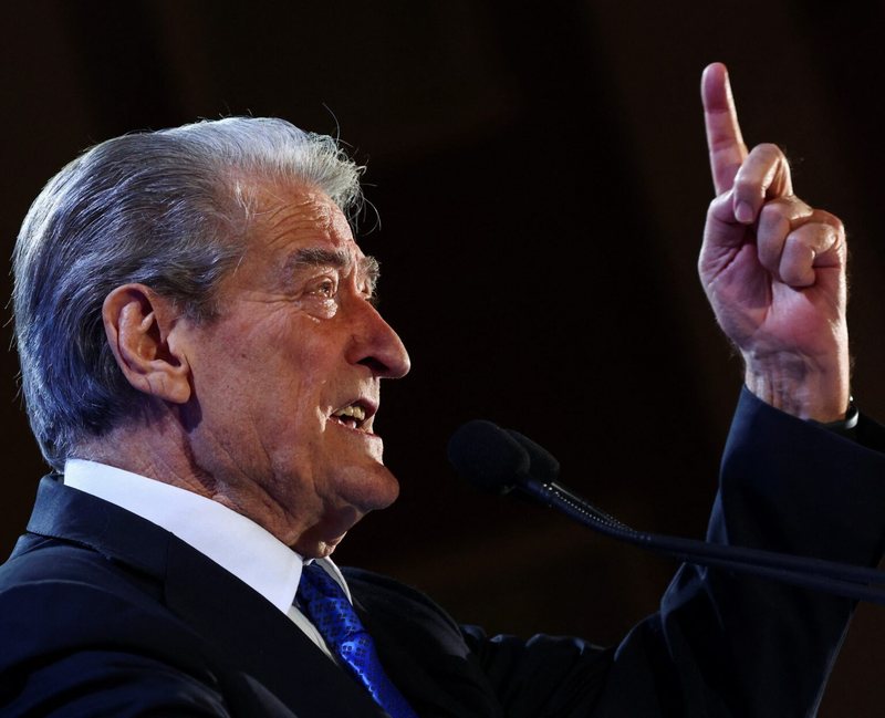 Në fillim Vis Martinaj, tani Ervin Mata dhe Erzen Breçani: Si ia kanë zënë grykën Berishës, kriminelët më të rrezikshëm në vend Në fillim Vis Martinaj, tani Ervin Mata dhe Erzen Breçani: Si ia kanë zënë grykën Berishës, kriminelët më të rrezikshëm në vend