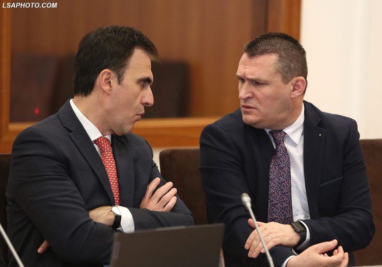 Detyrimet për pagat: Përmbarimi bllokon llogarinë e thesarit të Prokurorisë së Përgjithshme Detyrimet për pagat: Përmbarimi bllokon llogarinë e thesarit të Prokurorisë së Përgjithshme