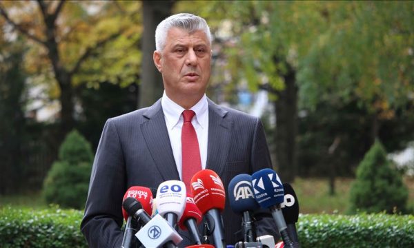 Sot 3 vjet, çfarë pati thënë Thaçi ditën kur u nis për në Hagë Sot 3 vjet, çfarë pati thënë Thaçi ditën kur u nis për në Hagë