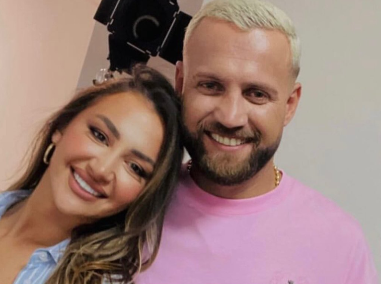 “A ke shtëpi, a ke grua”, Luizi i habiti të gjithë me përgjigjen: Kiarën e kam me kontratë “A ke shtëpi, a ke grua”, Luizi i habiti të gjithë me përgjigjen: Kiarën e kam me kontratë