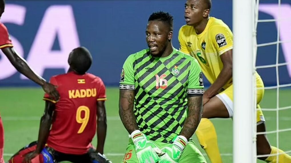 TRAGJIKE/ Pas Dwamenës një tjetër lojtar humb jetën, pëson sulm në zemër TRAGJIKE/ Pas Dwamenës një tjetër lojtar humb jetën, pëson sulm në zemër