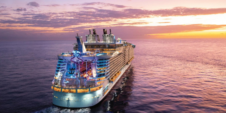 Udhëtimi i ëndrrave përfundon si mos më keq për anijen gjigante me 1 mijë pasagjerë në bord, 100 prej tyre mbetën të plagosur Udhëtimi i ëndrrave përfundon si mos më keq për anijen gjigante me 1 mijë pasagjerë në bord, 100 prej tyre mbetën të plagosur