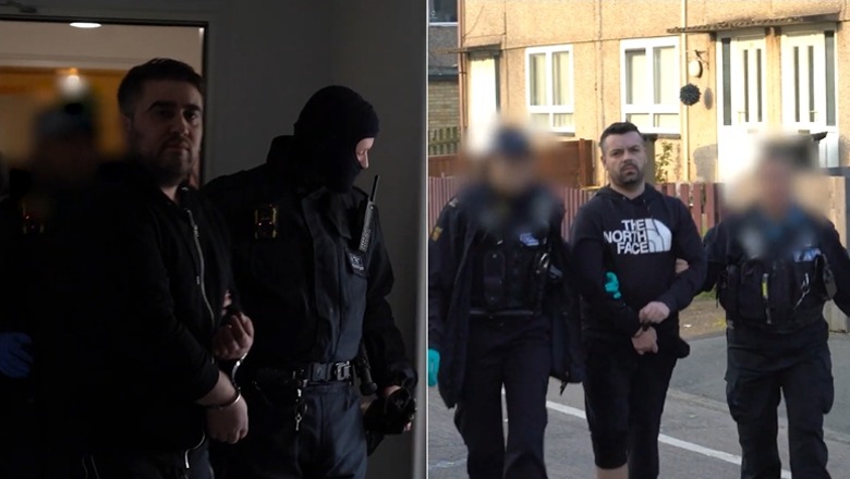 Si në filma/ Drejtohej nga 2 vëllezër shqiptarë: Shikoni operacionin e arrestimit të anëtarëve të bandës së drogës në Angli! Si në filma/ Drejtohej nga 2 vëllezër shqiptarë: Shikoni operacionin e arrestimit të anëtarëve të bandës së drogës në Angli!