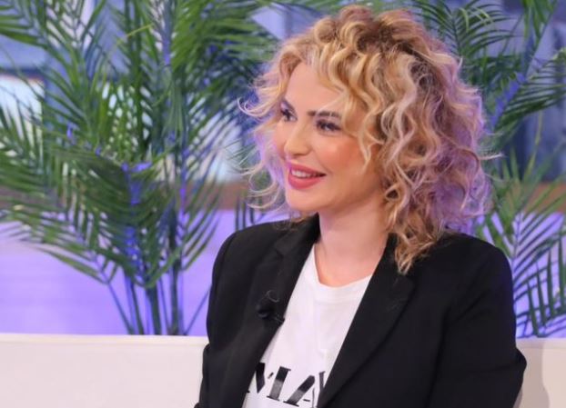 “Luftoj prej 10-vjetësh me një sëmundje të rëndë”, ish-opinionistja e “Big Brother VIP” flet për periudhën e vështirë