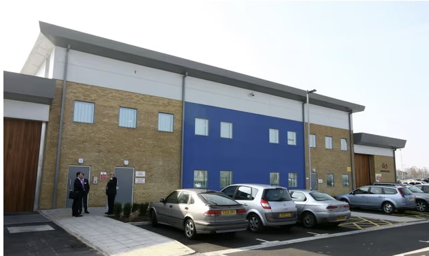 “Ne nuk jemi kafshë”! Ndërron jetë shqiptari në spital pas tentativës së vetvrasjes në Britani “Ne nuk jemi kafshë”! Ndërron jetë shqiptari në spital pas tentativës së vetvrasjes në Britani