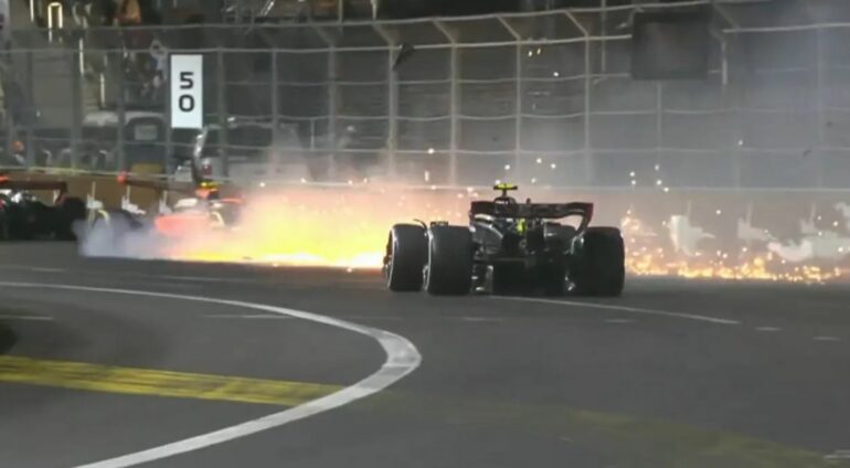 Aksident i frikshëm në Formula 1, Verstappen triumfon edhe në Las Vegas (Video) Aksident i frikshëm në Formula 1, Verstappen triumfon edhe në Las Vegas (Video)