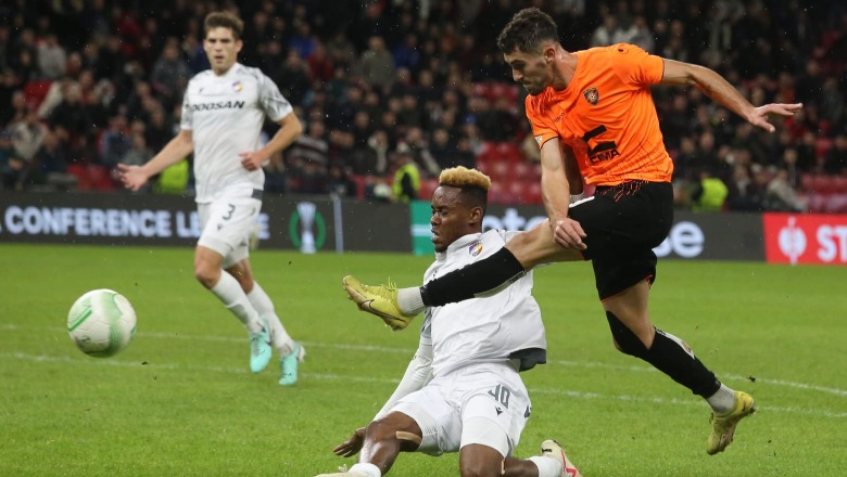 Ilir Daja kthehet në “Air Albania” pas 708 ditësh i pafat me humbje! Ernest Muçi makthi i Aston Vilës në Conference League (Video) Ilir Daja kthehet në “Air Albania” pas 708 ditësh i pafat me humbje! Ernest Muçi makthi i Aston Vilës në Conference League (Video)