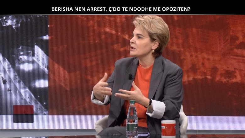 Pritet arrestimi i Berishës! Kryemadhi pronare e pallatit të tokës në përdorim mbron Abin: I burgosur politik, SPAK po vepron me dy standarde, kauzë e mirë të bashkojë opozitën…për të mbrojtur hajdutët! Pritet arrestimi i Berishës! Kryemadhi pronare e pallatit të tokës në përdorim mbron Abin: I burgosur politik, SPAK po vepron me dy standarde, kauzë e mirë të bashkojë opozitën…për të mbrojtur hajdutët!