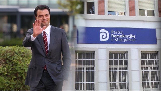 Zbardhet vendimi i Gjykatës së Lartë për ‘vulën’: Kryetar i PD-së është Lulzim Basha Zbardhet vendimi i Gjykatës së Lartë për ‘vulën’: Kryetar i PD-së është Lulzim Basha