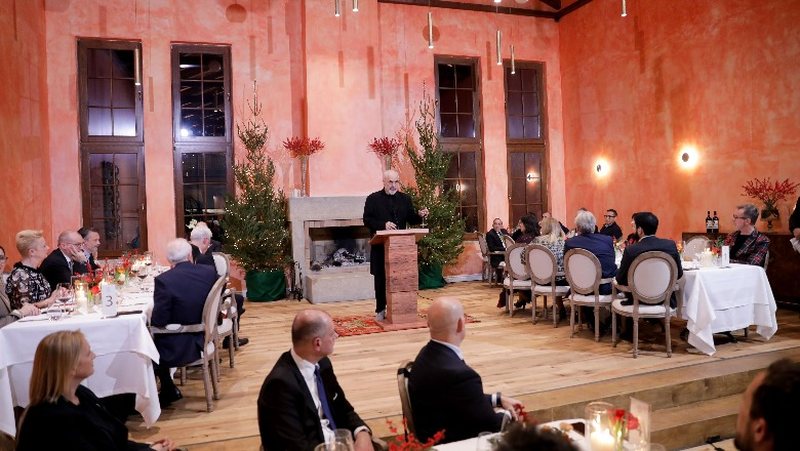 Rama me trupin diplomatik: 2023-shi vit i mirë për Shqipërinë, përparimi i bisedimeve për në BE sapo ka nisur, bumi turistik do të vijojë edhe në 2024 Rama me trupin diplomatik: 2023-shi vit i mirë për Shqipërinë, përparimi i bisedimeve për në BE sapo ka nisur, bumi turistik do të vijojë edhe në 2024