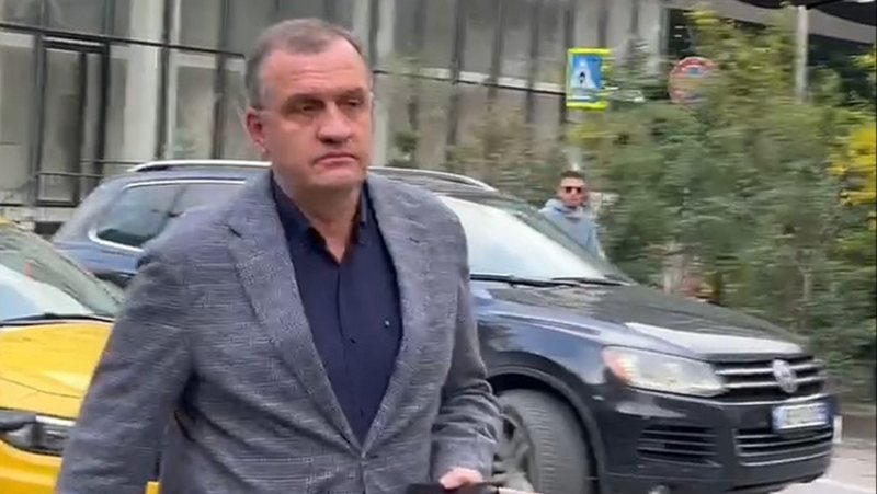 REAGIMI/ Ilir Beqaj: Sqarim për keqkuptimet nga raportimet në media REAGIMI/ Ilir Beqaj: Sqarim për keqkuptimet nga raportimet në media