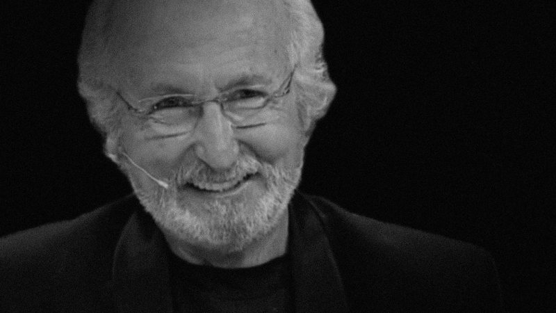 Aktori Bualoti: Portreti i Mirush Kabashit u vendos në kartën telefonike të Kievit në shenjë nderimi ndërsa në Serbi…. Aktori Bualoti: Portreti i Mirush Kabashit u vendos në kartën telefonike të Kievit në shenjë nderimi ndërsa në Serbi….