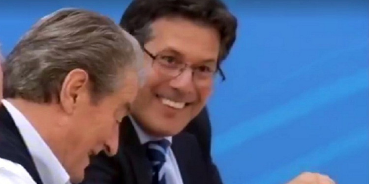 Konia e Foltores Paloku fyen drejtueset e Kuvendit: Jam përjshtuar disa herë nga këto “buçkat e Ramës” nuk do t’i lejojmë më Konia e Foltores Paloku fyen drejtueset e Kuvendit: Jam përjshtuar disa herë nga këto “buçkat e Ramës” nuk do t’i lejojmë më