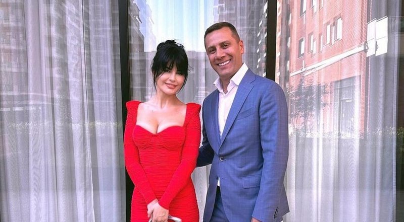 Pas lirimit nga burgu, Mark Frrok merr bekimin nga Papa Françesku…që të mos futet për herë të tretë! Pas lirimit nga burgu, Mark Frrok merr bekimin nga Papa Françesku…që të mos futet për herë të tretë!