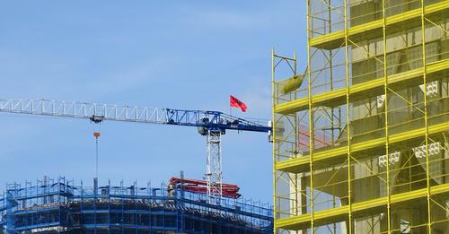 KONTRADITA/ Njerëzit emigrojnë por këtu po ndërtohet më shumë se në Evropë! KONTRADITA/ Njerëzit emigrojnë por këtu po ndërtohet më shumë se në Evropë!