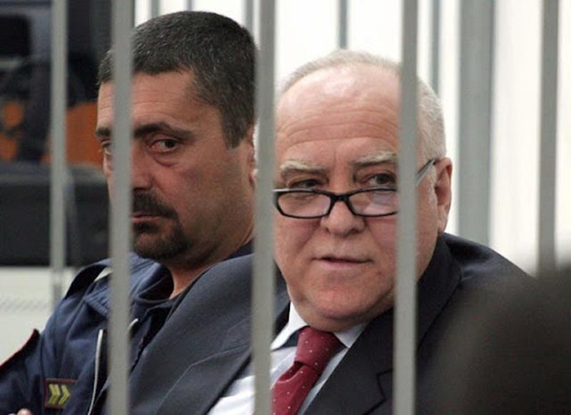 Zbardhet dëshmia e Ylli Pinarit për ‘Gërdecin’: Kush e propozoi krijimin e një linje demontimi armësh Zbardhet dëshmia e Ylli Pinarit për ‘Gërdecin’: Kush e propozoi krijimin e një linje demontimi armësh Zbardhet dëshmia e Ylli Pinarit për ‘Gërdecin’: Kush e propozoi krijimin e një linje demontimi armësh Zbardhet dëshmia e Ylli Pinarit për ‘Gërdecin’: Kush e propozoi krijimin e një linje demontimi armësh