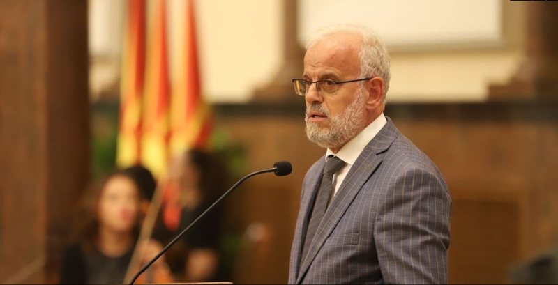 Kryeministër shqiptar në Maqedoninë e Veriut, Talat Xhaferri ish-oficeri i Jugosllavisë që u bashkua me UÇK Kryeministër shqiptar në Maqedoninë e Veriut, Talat Xhaferri ish-oficeri i Jugosllavisë që u bashkua me UÇK