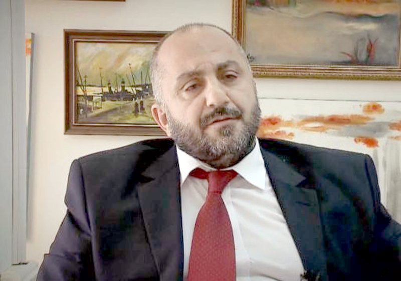 Juristi Romeo Kara zbardh prapaskenat e forta: Ambasadori i SHBA zbarkon shumë shpejt në Tiranë! Ja dyzinat me vepra penale që do të fundosin Berishën, Ilir Metën dhe Kryemadhin Juristi Romeo Kara zbardh prapaskenat e forta: Ambasadori i SHBA zbarkon shumë shpejt në Tiranë! Ja dyzinat me vepra penale që do të fundosin Berishën, Ilir Metën dhe Kryemadhin