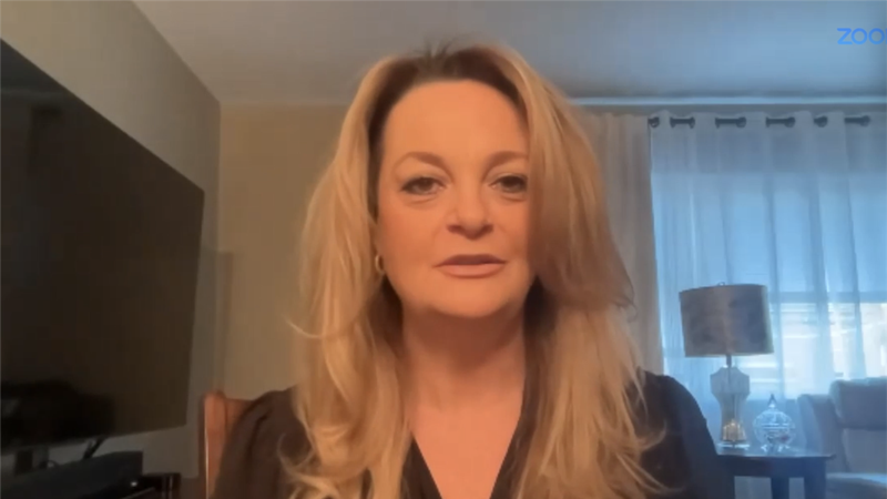 Intervistë me Violeta Berishën, shqiptaro-amerikania e parë në krye të bashkisë Fairview Intervistë me Violeta Berishën, shqiptaro-amerikania e parë në krye të bashkisë Fairview