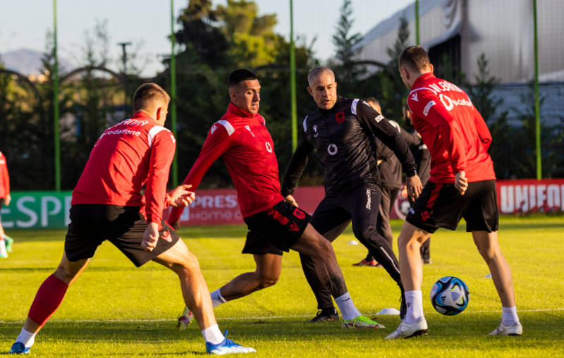 Kuqezinjtë “kamping” në Austri para Europianit: Ja sa do të shpenzojë Kombëtarja! Kuqezinjtë “kamping” në Austri para Europianit: Ja sa do të shpenzojë Kombëtarja!