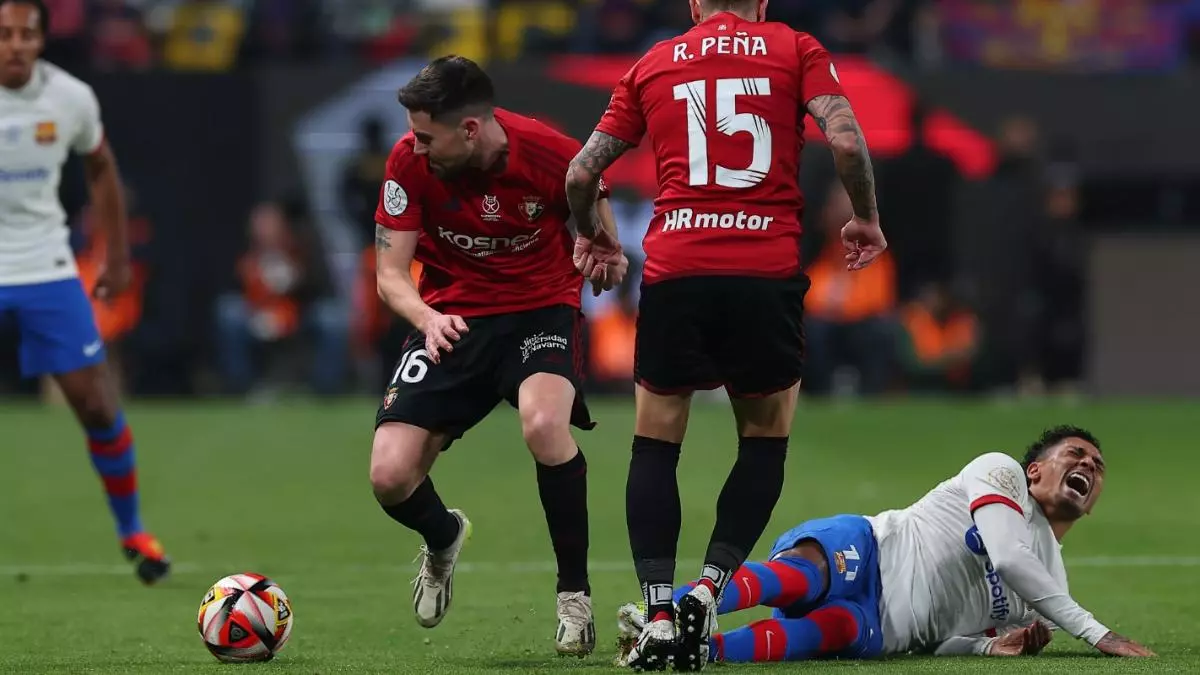 Del buletini mjekësor për Raphinha, sulmuesi humb finalen ndaj Real Madridit Del buletini mjekësor për Raphinha, sulmuesi humb finalen ndaj Real Madridit