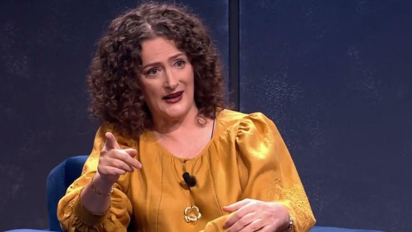 “Lulzim Brava, histori e mbaruar”! Gita “non grata” dhe me bashkëshortin drejt burgut nuk përmbahet: Ai është një kalë i ngordhur….Saliu hamshor “Lulzim Brava, histori e mbaruar”! Gita “non grata” dhe me bashkëshortin drejt burgut nuk përmbahet: Ai është një kalë i ngordhur….Saliu hamshor