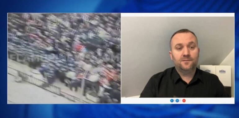 VIDEO/ Gazetari publikon pamjet tronditëse nga protesta e përgjakshme e “21 Janarit”: Brenda 9 sekondave kanë ndodhur të katërta vrasjet VIDEO/ Gazetari publikon pamjet tronditëse nga protesta e përgjakshme e “21 Janarit”: Brenda 9 sekondave kanë ndodhur të katërta vrasjet