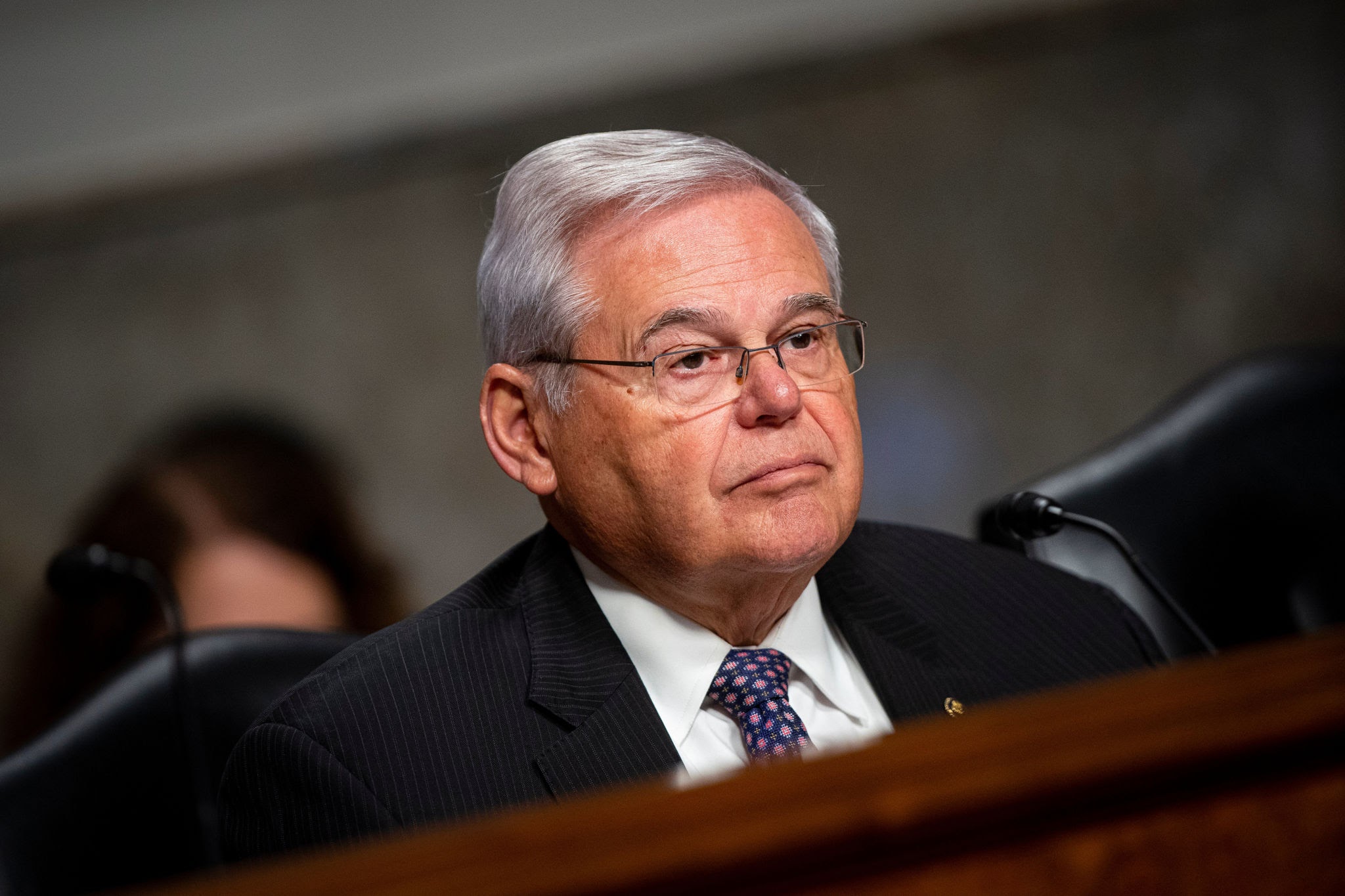 “The Daily Beast”: Skandali me senatorin Bob Menendez dhe lidhja me deputetin shqiptar të PD-së! Si e “shfrytëzoi” të vëllain biznesmen për influenca politike “The Daily Beast”: Skandali me senatorin Bob Menendez dhe lidhja me deputetin shqiptar të PD-së! Si e “shfrytëzoi” të vëllain biznesmen për influenca politike