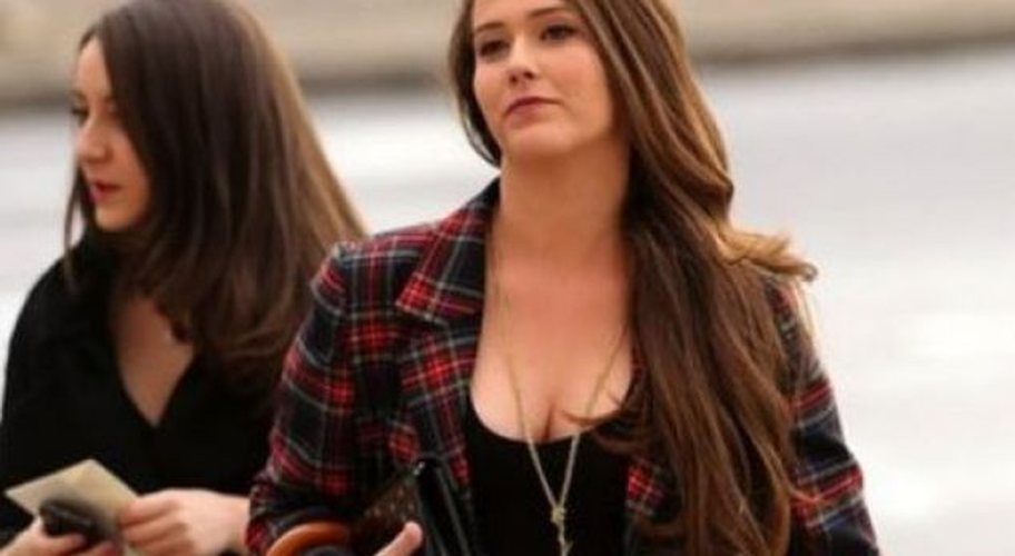 Dhëndri i shqetësuar: SPAK po e heton dhe mbesat e Berishës Dhëndri i shqetësuar: SPAK po e heton dhe mbesat e Berishës