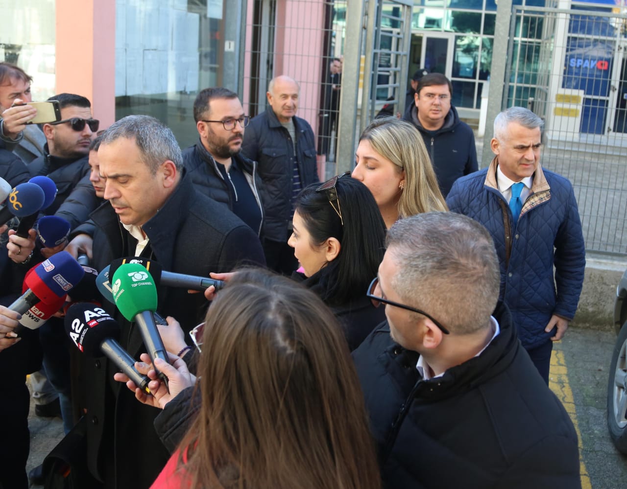 GJKKO, mbyll shqyrtimi për Belerin, më 13 shkurt SPAK jep pretencën! Avokati: Procesi nul, e qartë se duan ta dënojnë GJKKO, mbyll shqyrtimi për Belerin, më 13 shkurt SPAK jep pretencën! Avokati: Procesi nul, e qartë se duan ta dënojnë